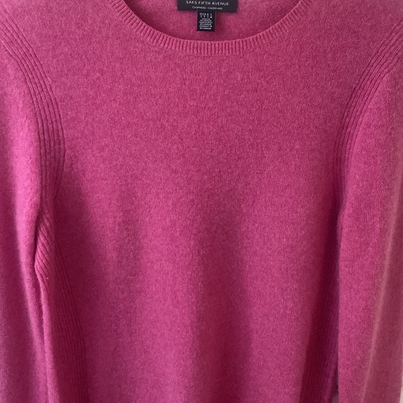 Saks Fifth Avenue cashmere sweater - Picture 7 of 16